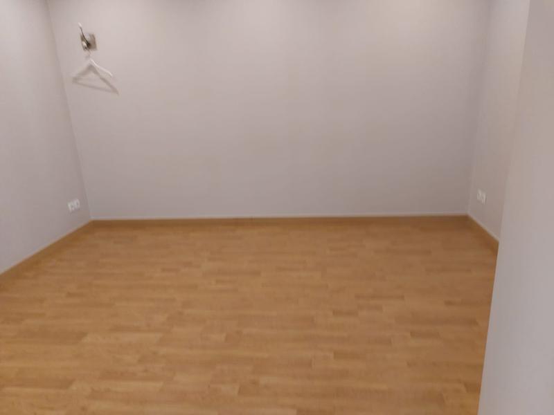 Local d'activités - 168 m² - 5 pièces