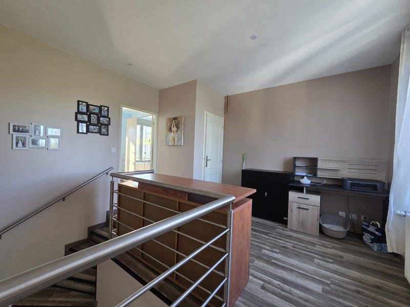 Maison - 137 m² - 5 pièces