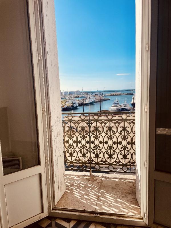 Appartement - 111 m² - 3 pièces