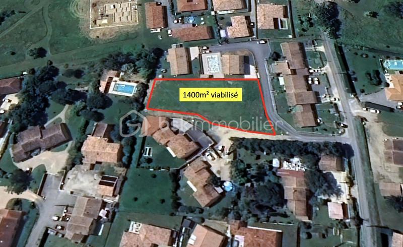 Terrain - 1 400 m²