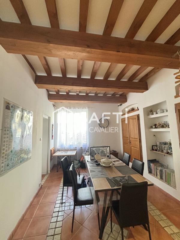 Maison - 97 m² - 5 pièces