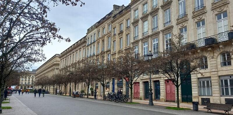 Appartement - 97 m² - 3 pièces