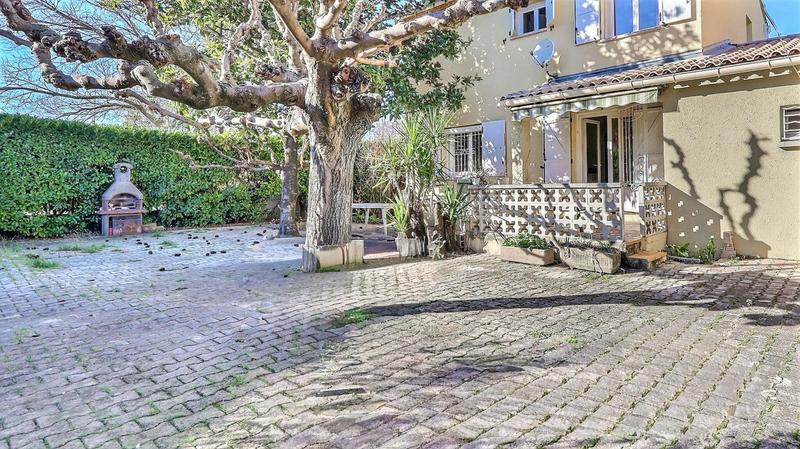 Maison - 97 m² - 4 pièces