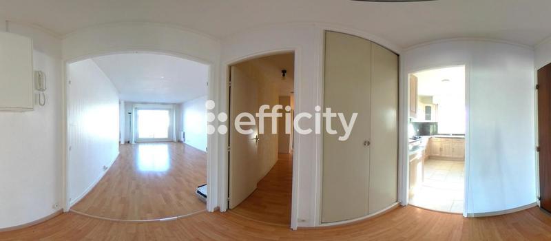 Appartement - 100 m² - 5 pièces