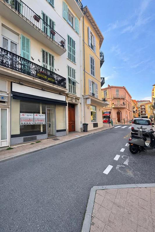 Fonds de commerce - 22 m²