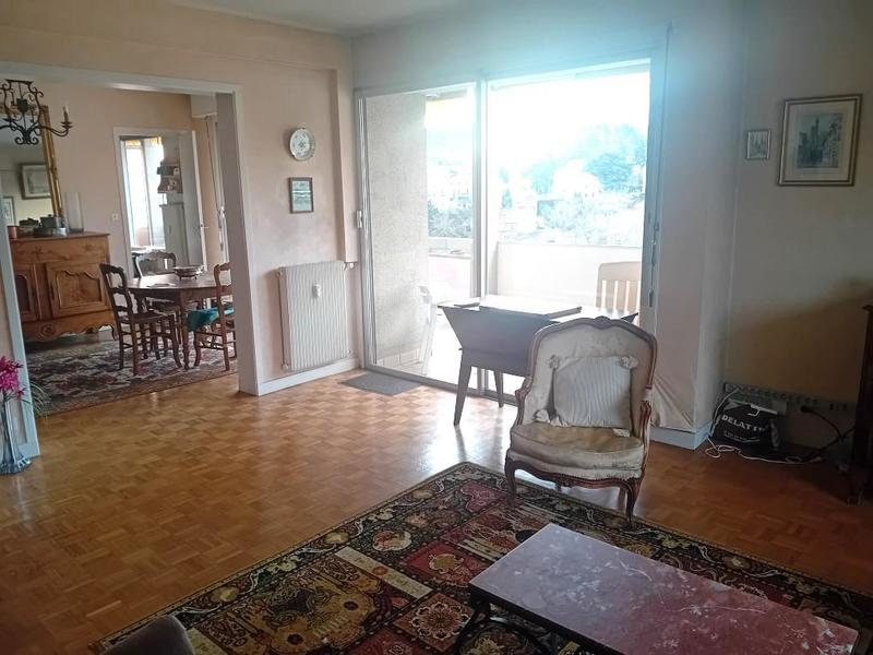 Appartement - 108 m² - 5 pièces