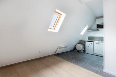 Studio - 12 m² - 1 pièce