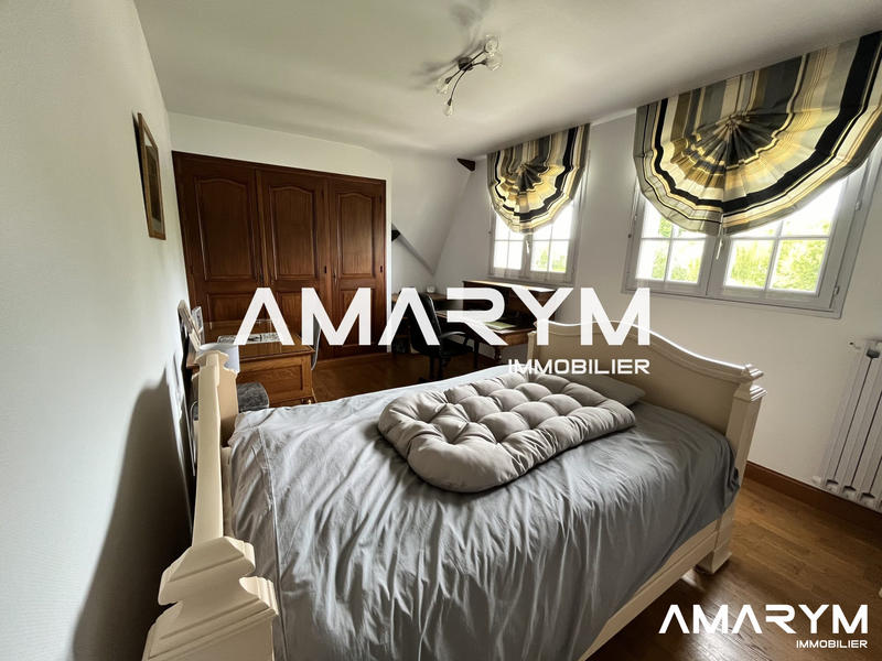 Maison - 143 m² - 5 pièces