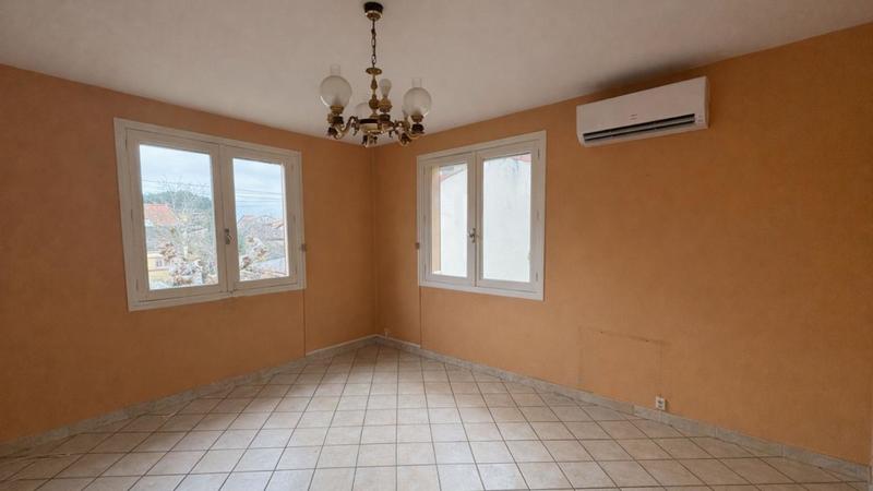 Villa - 92 m² - 4 pièces