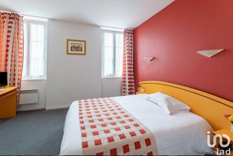 Local commercial - 690 m²