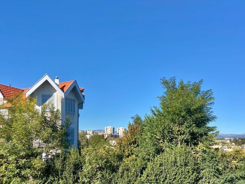 Appartement - 115 m² - 3 pièces