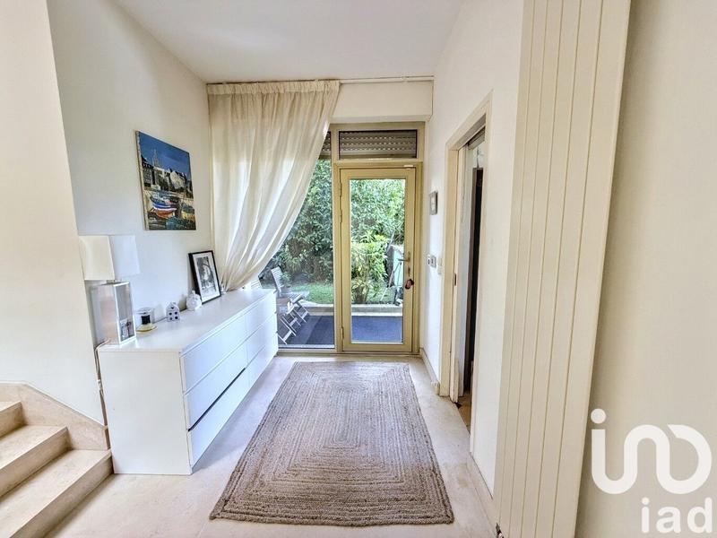 Maison de maîtres - 240 m² - 7 pièces