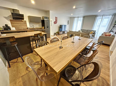 Appartement - 108 m² - 4 pièces