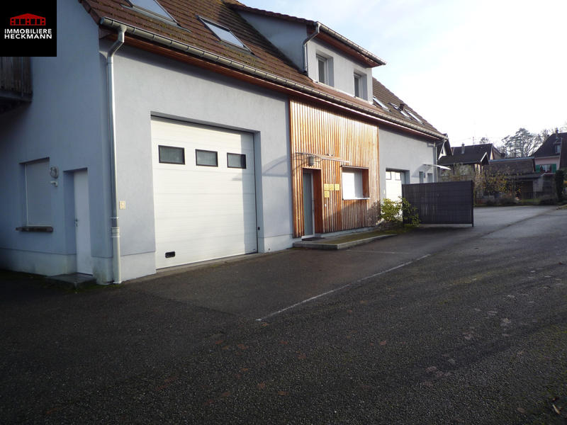 Local commercial - 72 m² - 3 pièces