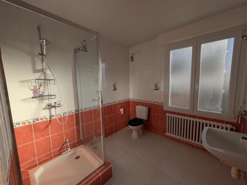 Maison - 170 m² - 7 pièces