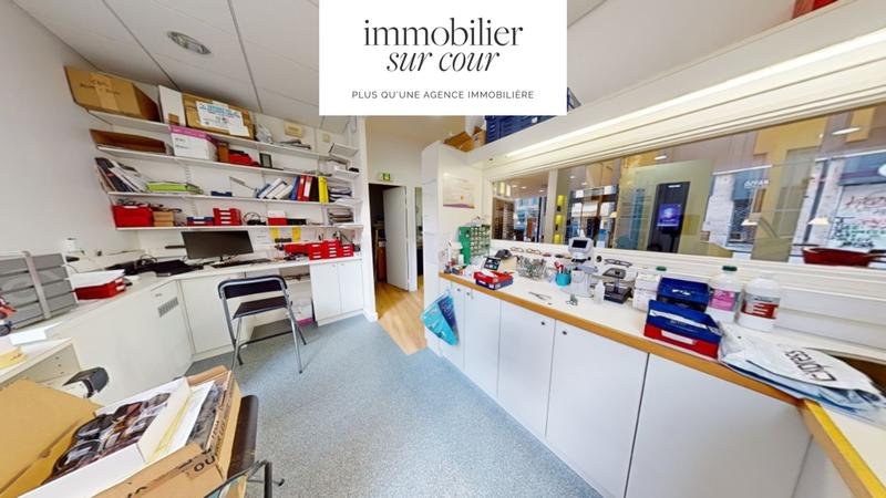 Fonds de commerce - Local commercial - 125 m²