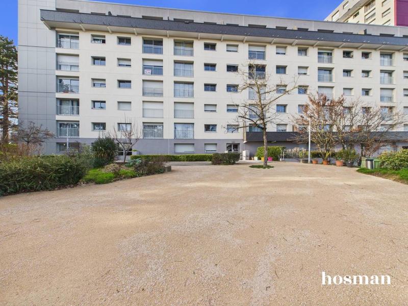 Appartement - 83 m² - 4 pièces