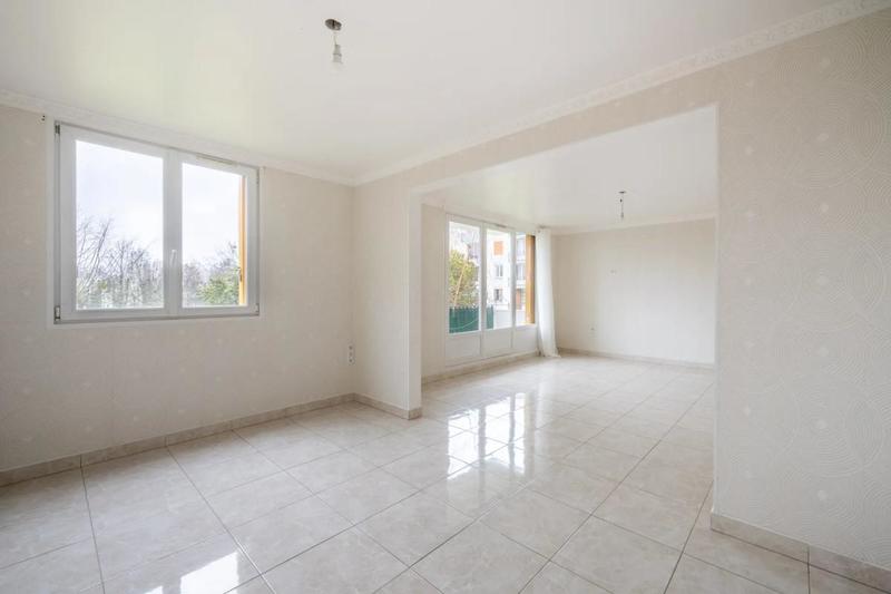 Appartement - 94 m² - 5 pièces