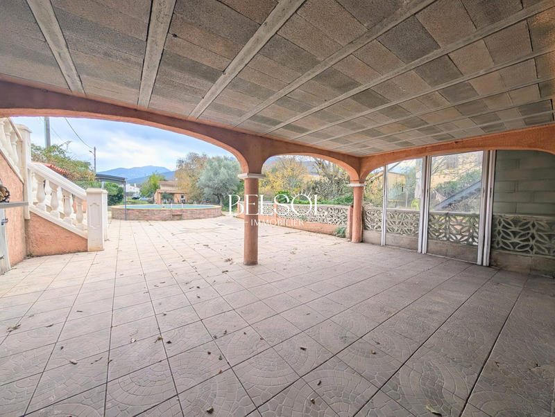 Maison - 130 m² - 7 pièces