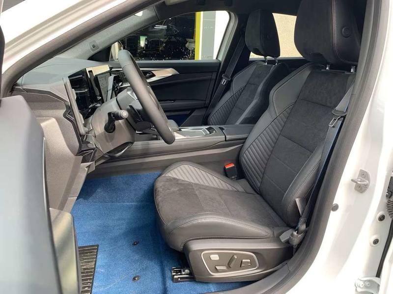 Renault Rafale 4x4 300 Esprit Alpine Pre