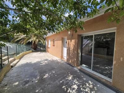 Maison - 75 m² - 4 pièces