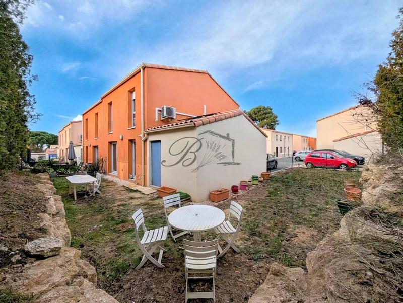 Maison - 94 m² - 4 pièces