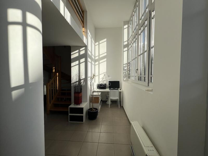 Appartement - 95 m² - 4 pièces