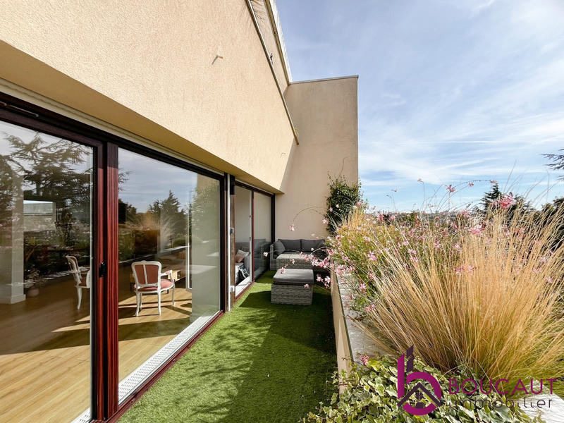 Appartement - 141 m² - 7 pièces