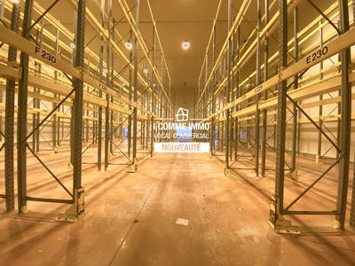 Local commercial - 940 m²