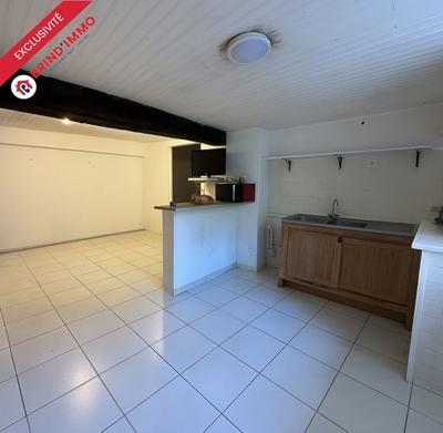 Studio - 33 m² - 1 pièce