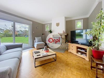 Maison - 165 m² - 5 pièces