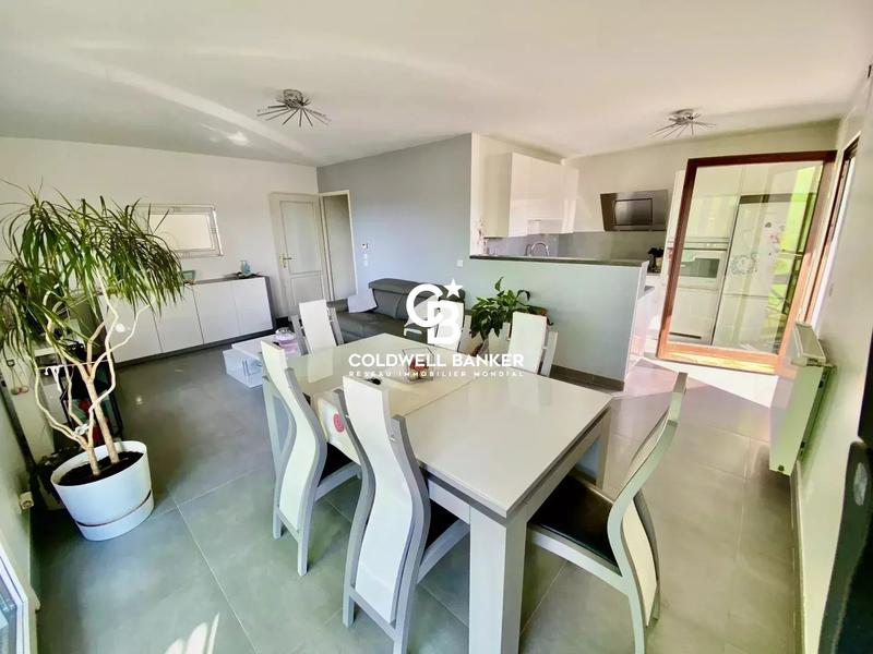 Appartement - 81 m² - 4 pièces