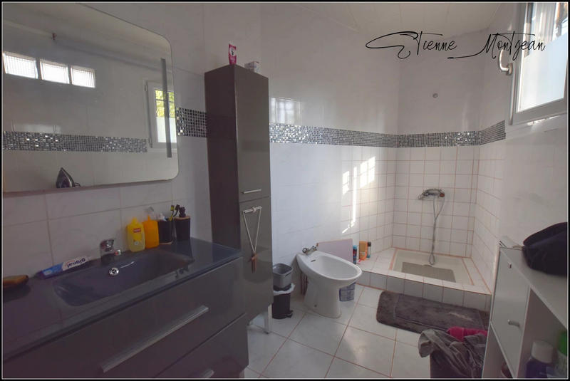 Maison traditionnelle - 69 m² - 4 pièces