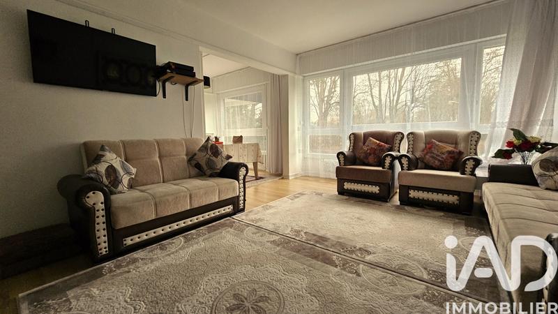 Appartement - 105 m² - 5 pièces