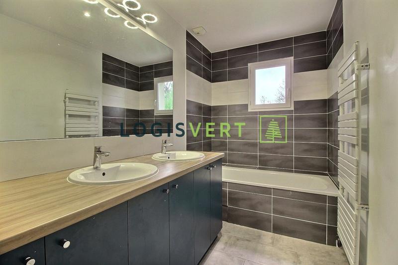 Maison - 125 m² - 6 pièces