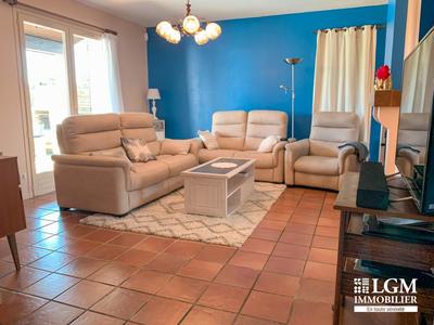 Villa - 151 m² - 6 pièces