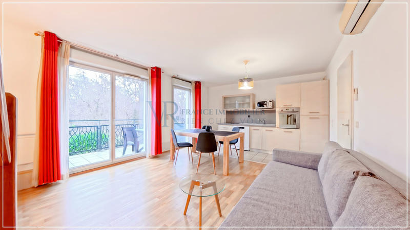 Appartement - 70 m² - 3 pièces