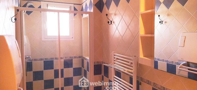 Appartement - 57 m² - 3 pièces