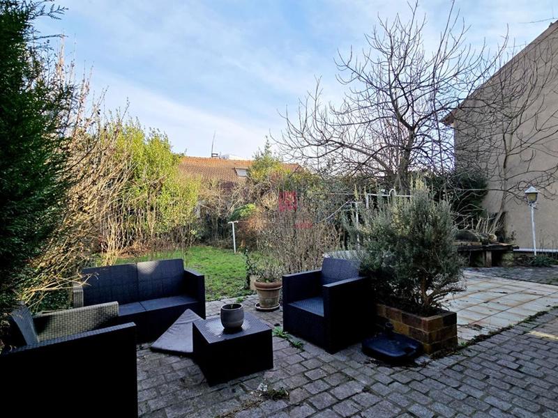 Maison - 82 m² - 5 pièces