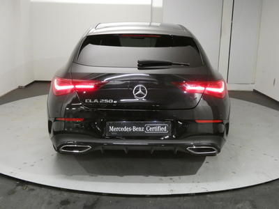Mercedes Cla Shooting Brake 250 e Amg Line