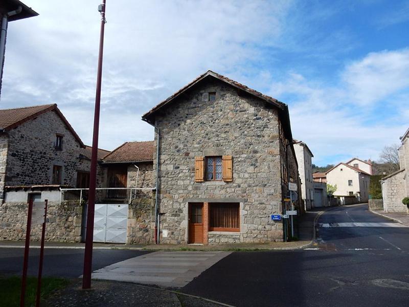 Maison - 81 m² - 5 pièces