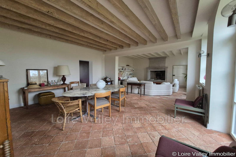 Maison - 211 m² - 6 pièces