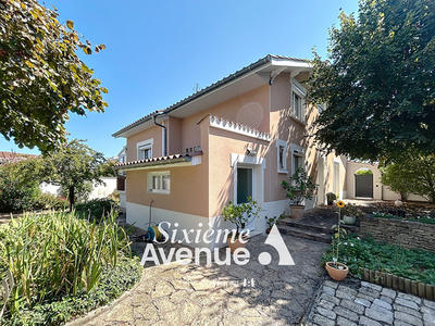 Maison - 151 m² - 6 pièces