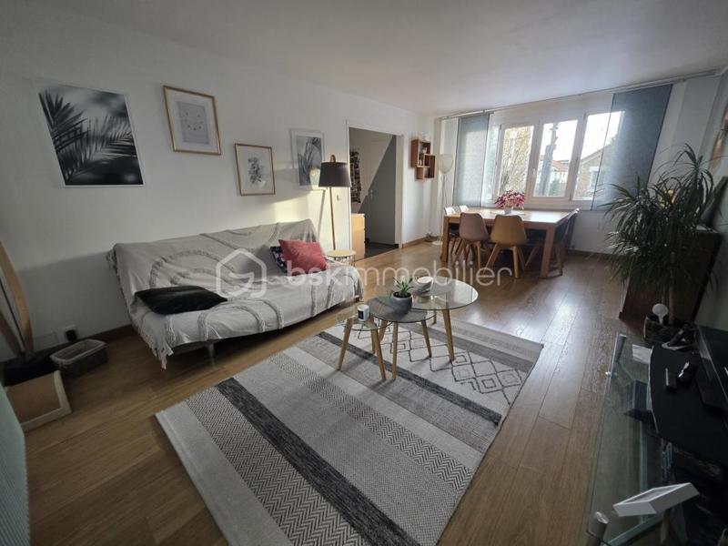 Maison - 139 m² - 6 pièces