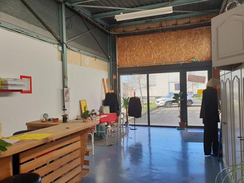 Local commercial - 230 m²