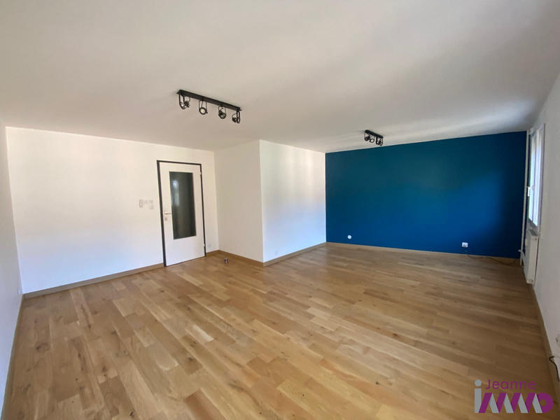 Appartement - 79 m² - 3 pièces