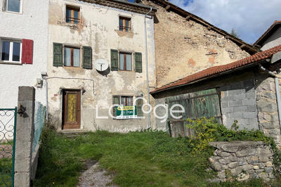 Maison de village - 88 m² - 4 pièces