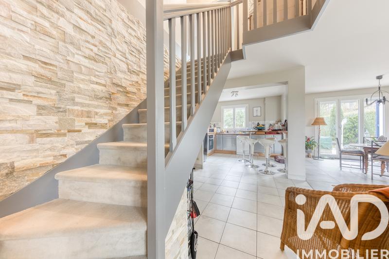 Maison - 130 m² - 6 pièces