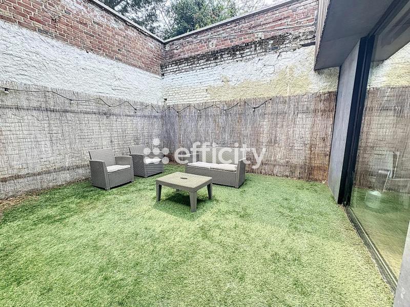 Appartement - 110 m² - 2 pièces