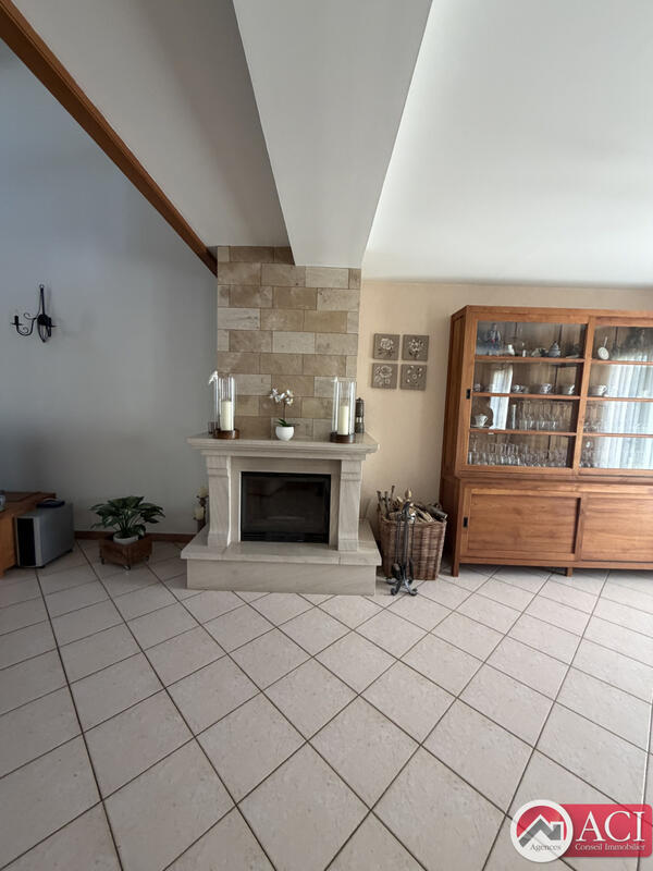 Maison - 164 m² - 6 pièces